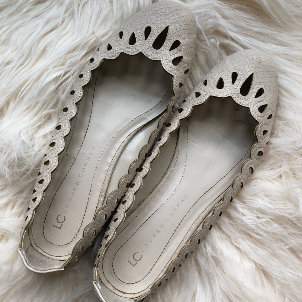 Lauren Conrad Flats Size 9